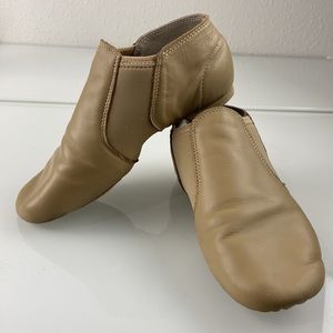 Revolution Dance Girl’s Shoes Sise 4